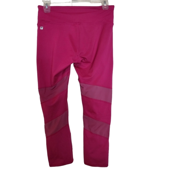 Fabletics pink capri athletic leggings Diagonal mesh inserts SZ Small - Picture 2 of 8